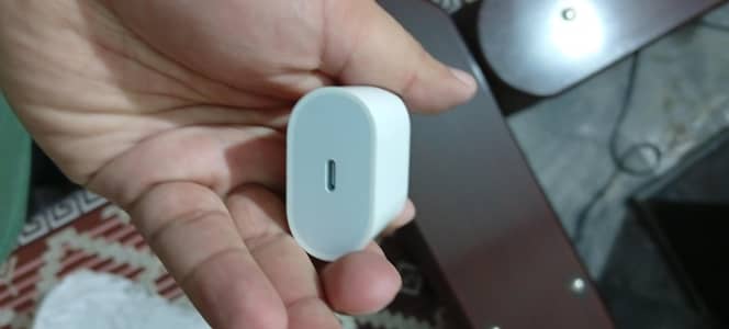 Apple 20 watt charger c to c with Lightning cable