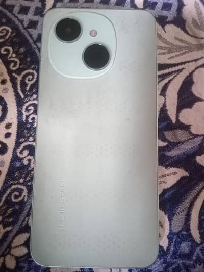 Tecno Spark Go 1