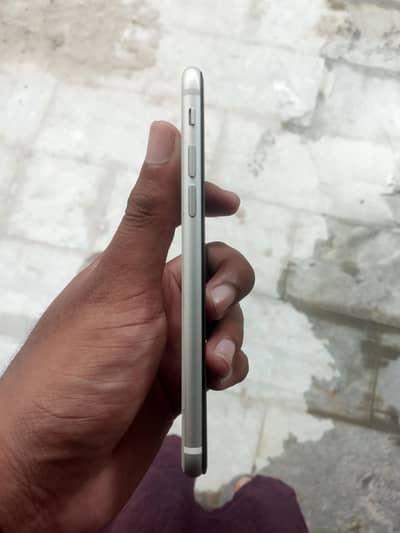 Apple iPhone SE 2020 Non pta good condition