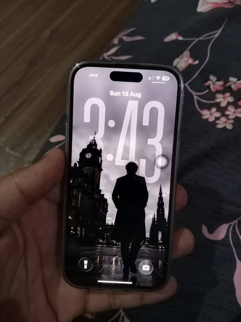 Apple iPhone 14 Pro 1