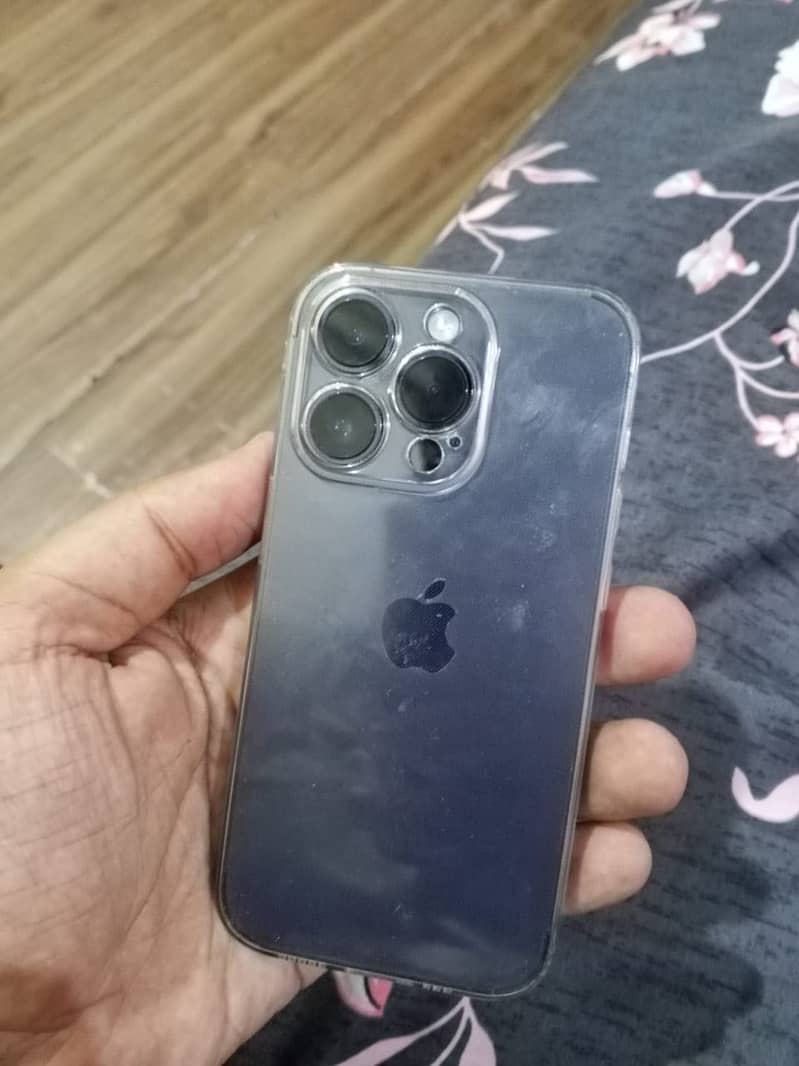 Apple iPhone 14 Pro 3