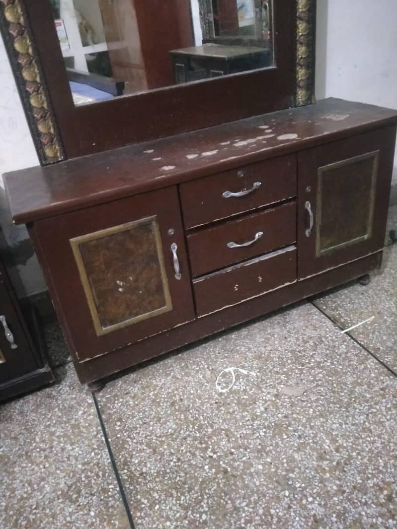 Dressing Table 2
