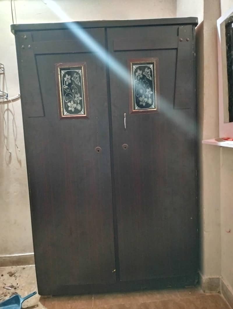 Cupboard 0