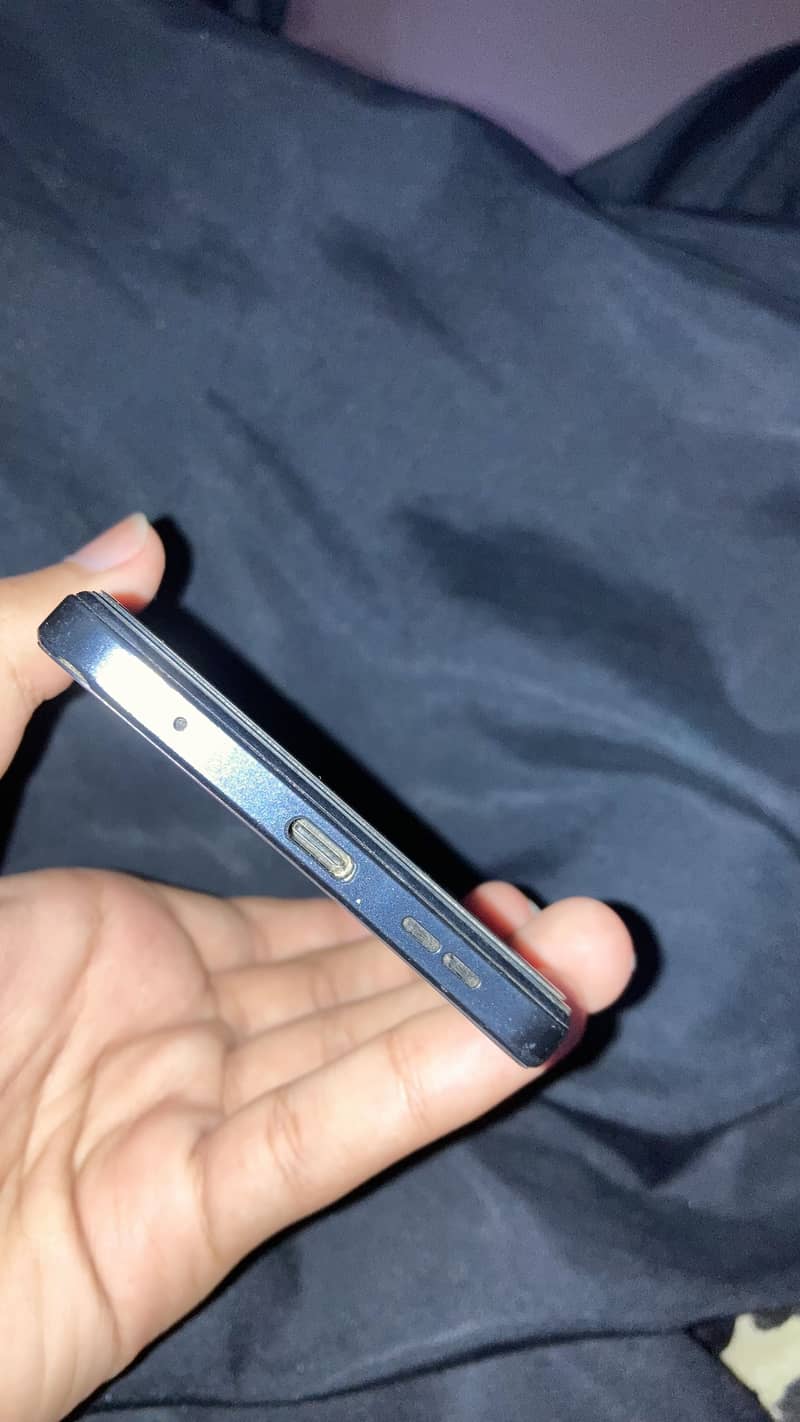 Xiaomi Redmi Note 12 2