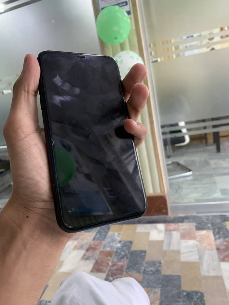 Apple iPhone XR 2