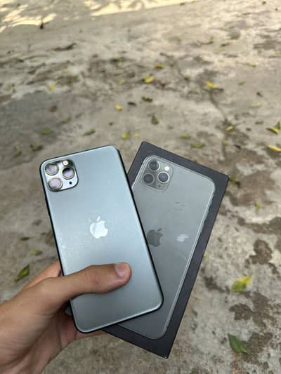 Apple iPhone 11 PM 256gb with box