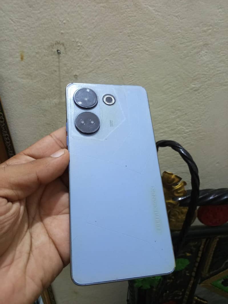 Tecno CAMON 20 3
