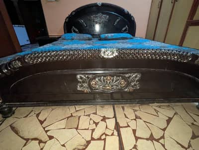 Queen Size Bed Set with Mattress, 2 Side Tables & Dressing Table