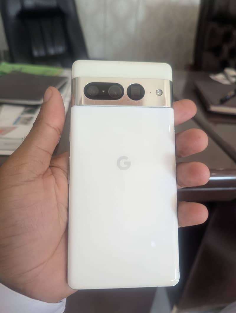 Google Pixel 7 Pro 6