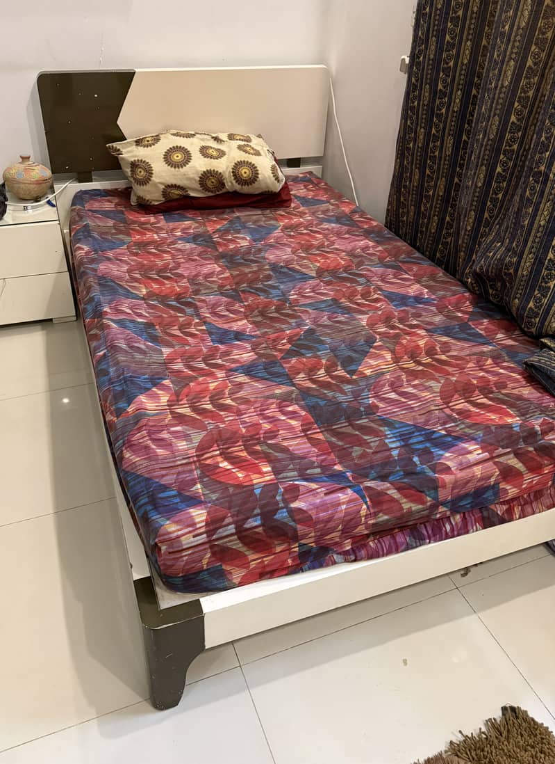 Complete bedroom set 1