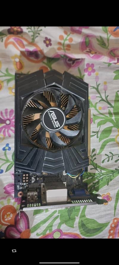 GTX 750 TI 2 GB GDDR5  10/10
