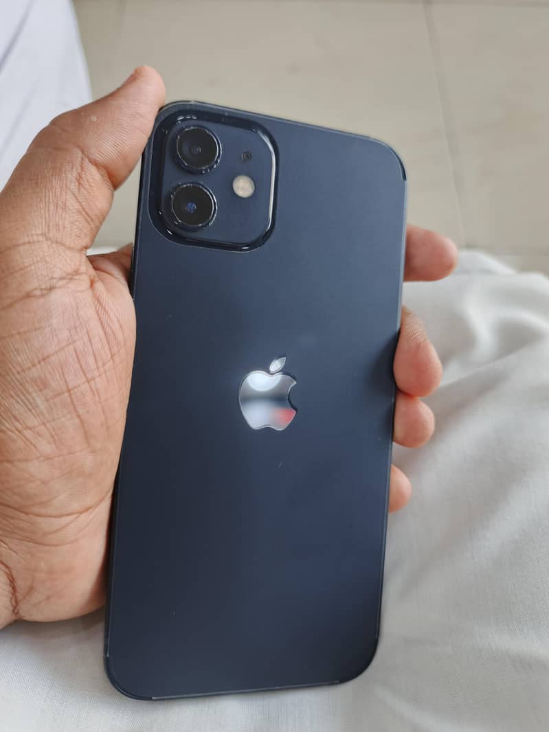 Apple iPhone 12 5