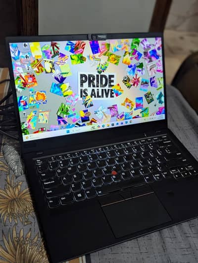 Lenovo X1 Carbon Gen 6 | Core i5 8th Gen | 8GB RAM | 256GB