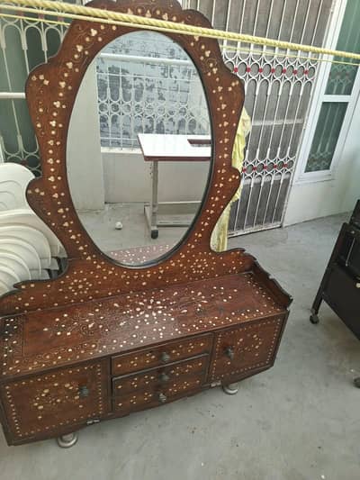dresser for sale. mirror dressing for sale,dressing table for sale