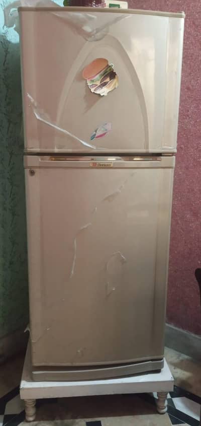 Dawlance 2 door fridge-100% working for sale Rawalpindi