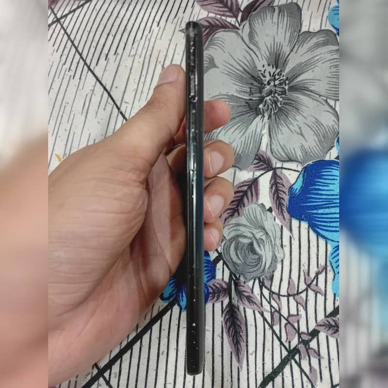 One Plus 6T 3