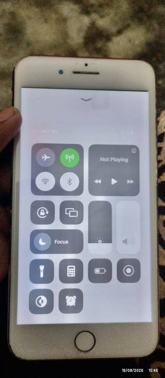 Apple iPhone 8 Plus 2