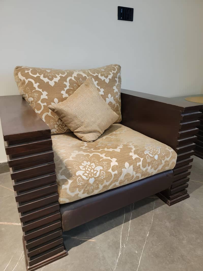 sofa set 1