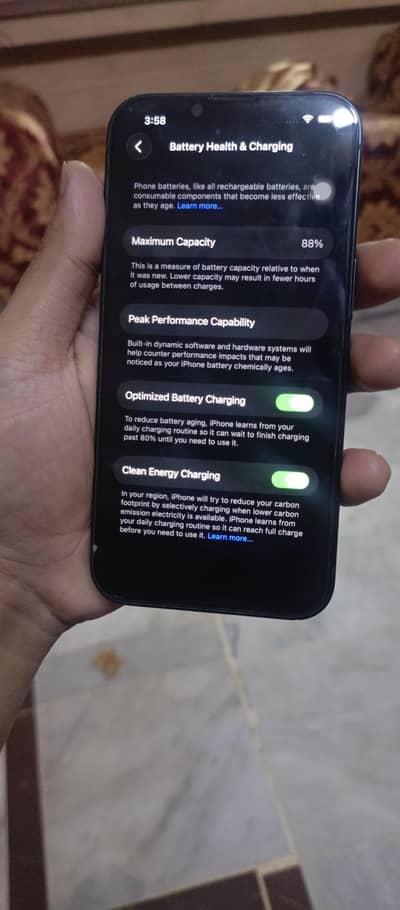 Apple iPhone 13