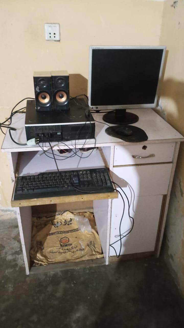Cpu with all set 1