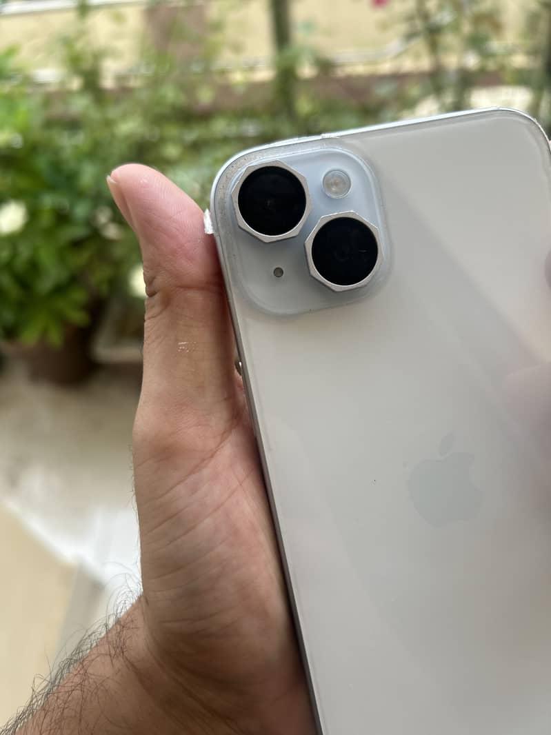 Apple iPhone 15 plus 0