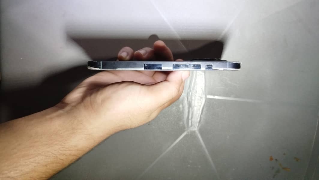 iPhone 13 Pro jv 7