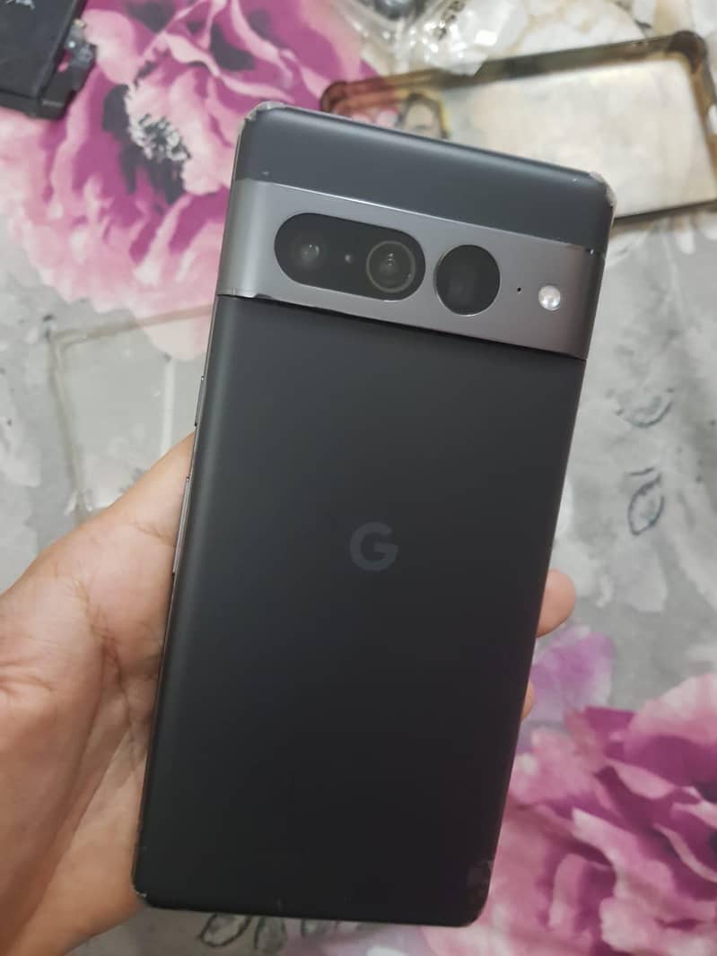 Google Pixel 7 Pro 12/128GB – Black | Condition 10/9 1