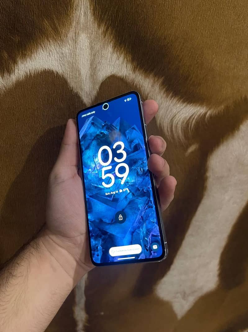 Google Pixel 8 Pro 3