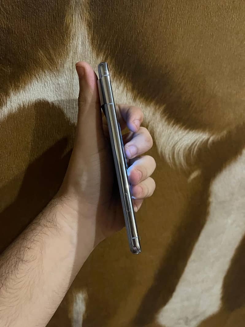 Google Pixel 8 Pro 4