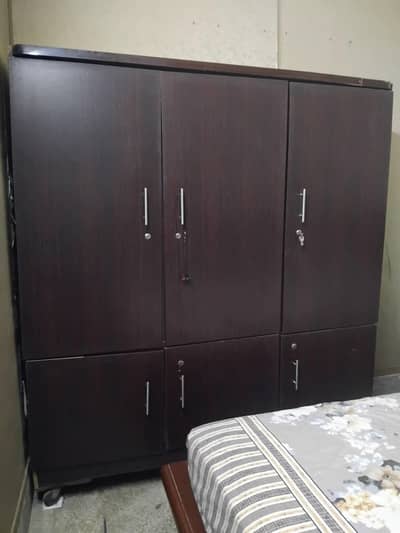 3 door king size Wardrobe