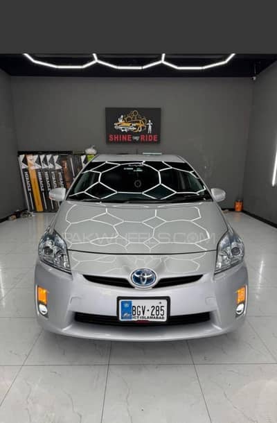 Toyota Prius 2011