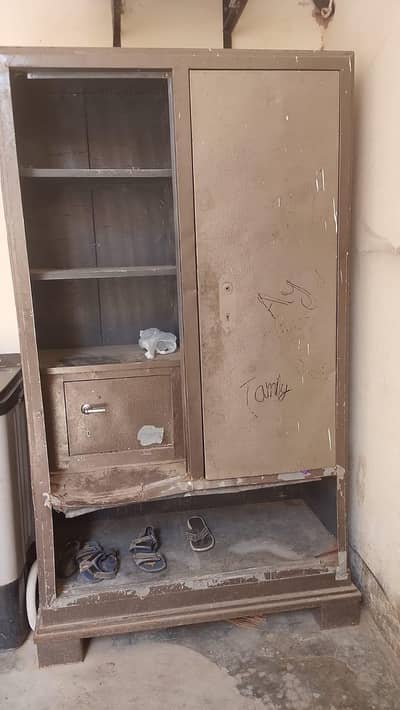 almari for sale