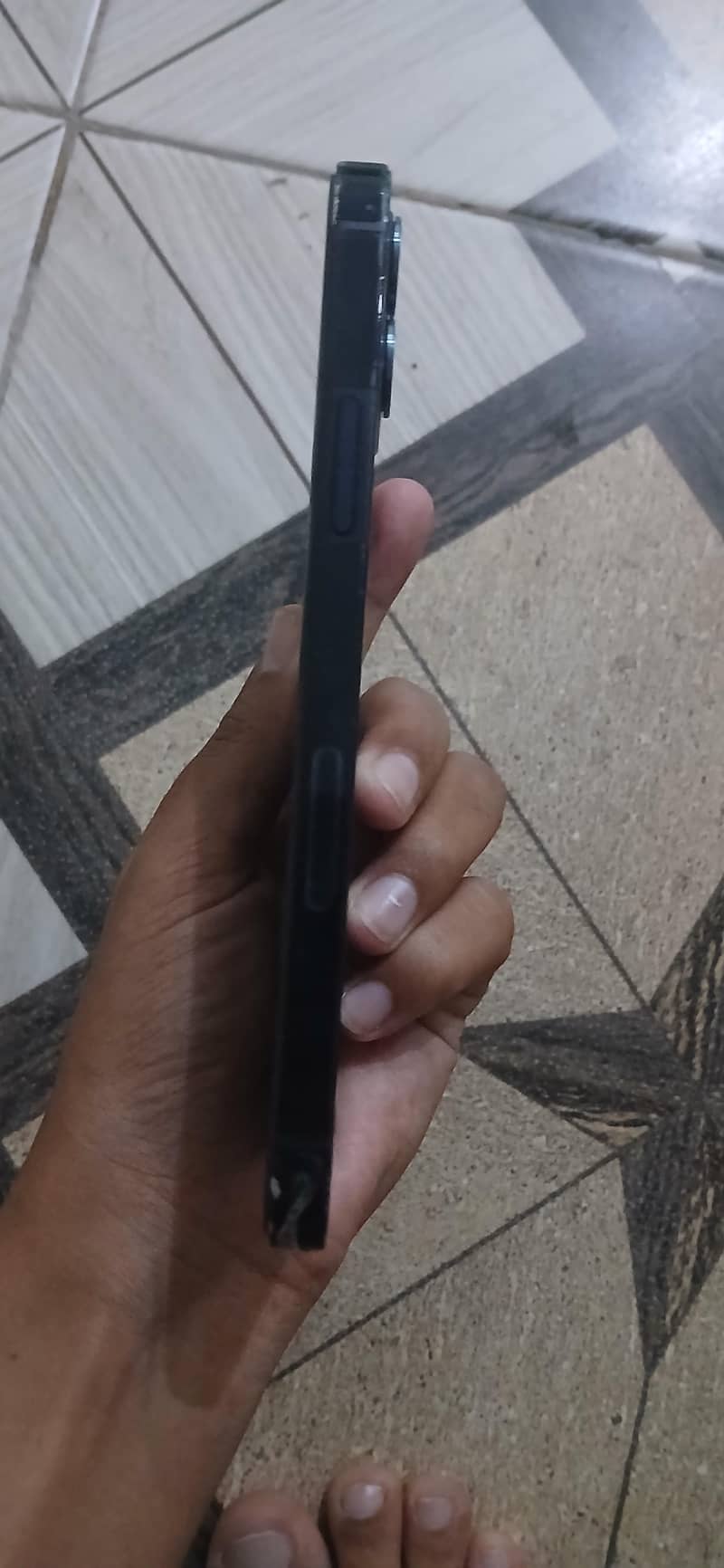 Apple iPhone 12 3