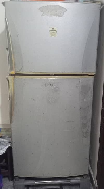 Dawlance Full size Refrigerator