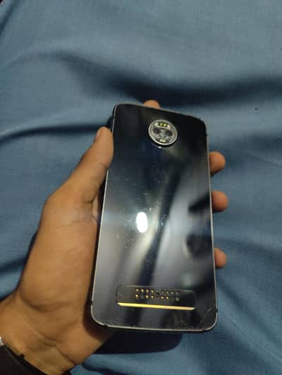 moto z3 4/64 non pta 10500
