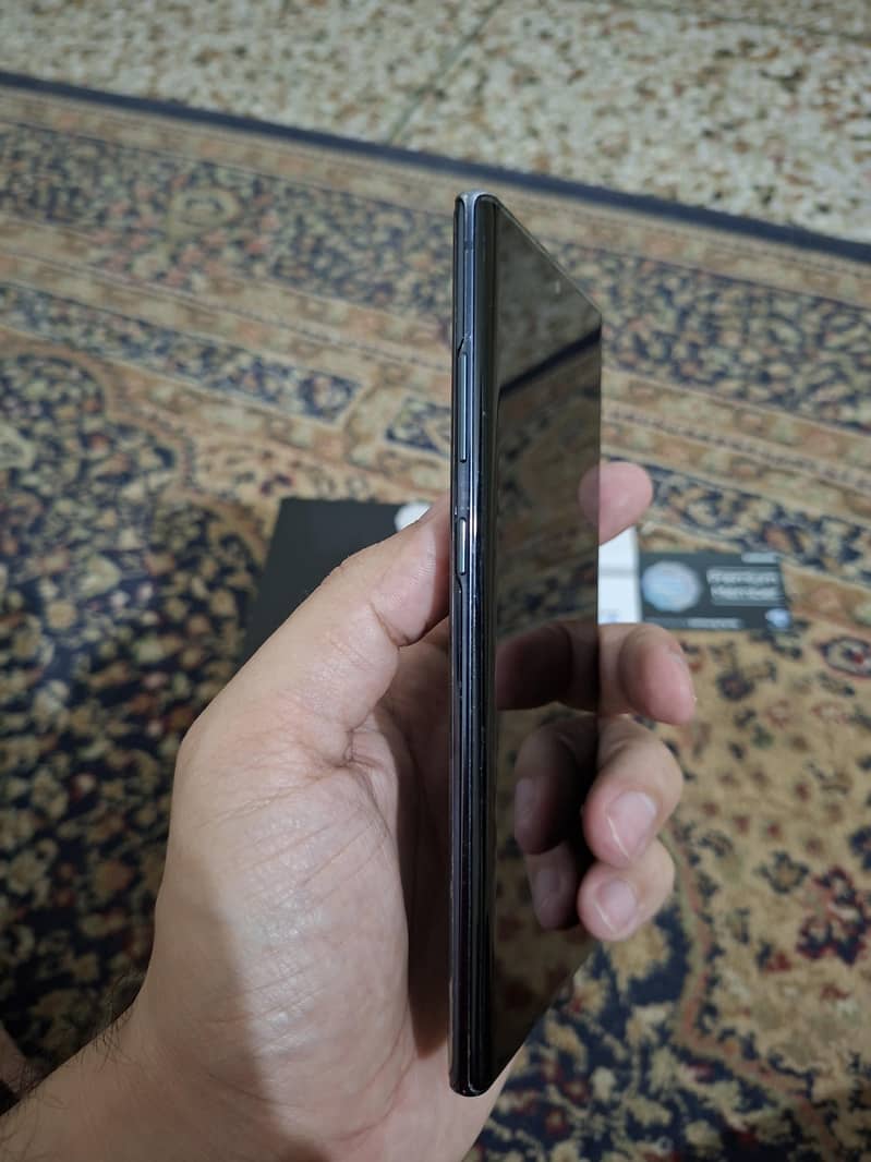 Samsung Mobile Note 10 Plus 5