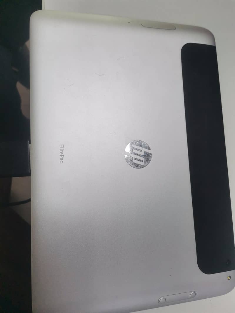 HP Elitepad 900 3