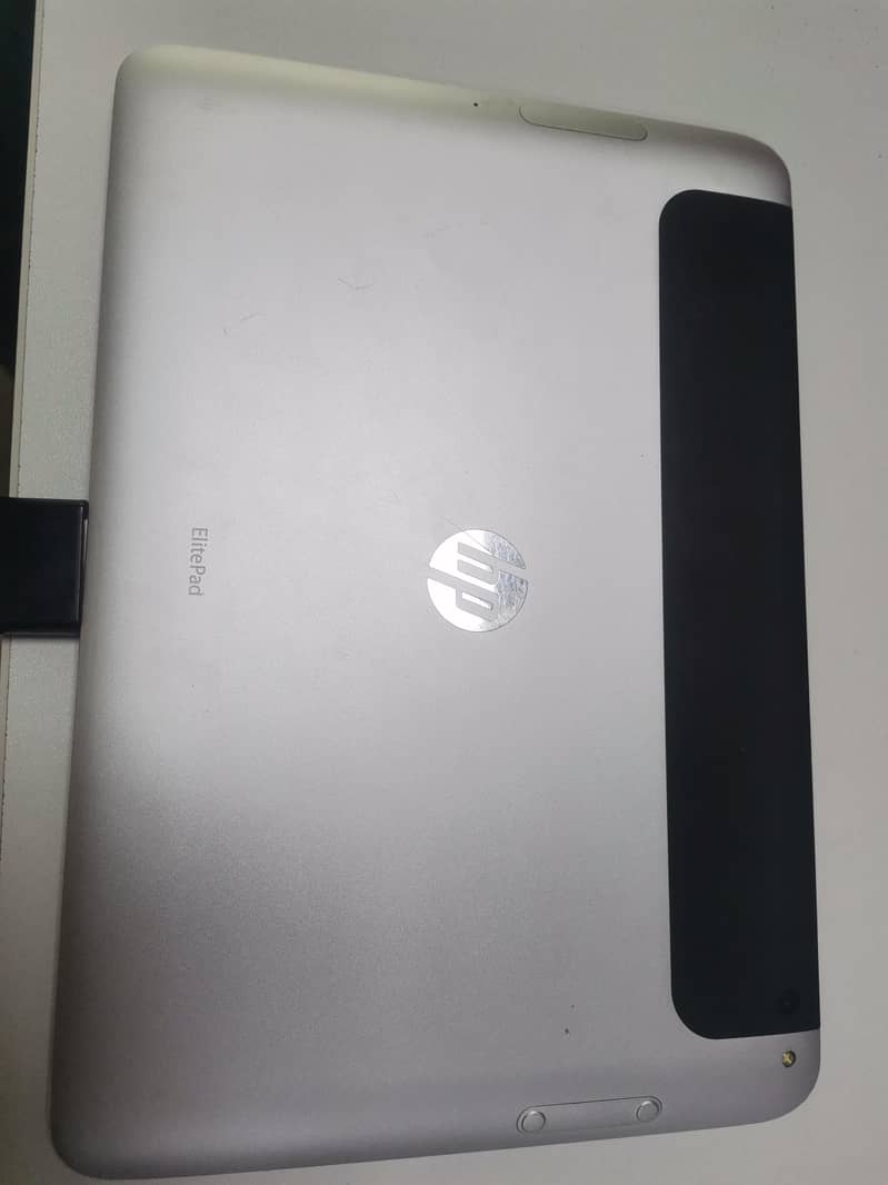 HP Elitepad 900 6
