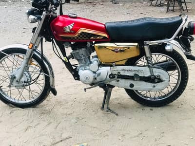 Honda 125 Gold Edition