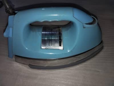 12v Iron \\\ Urgent Sale ///