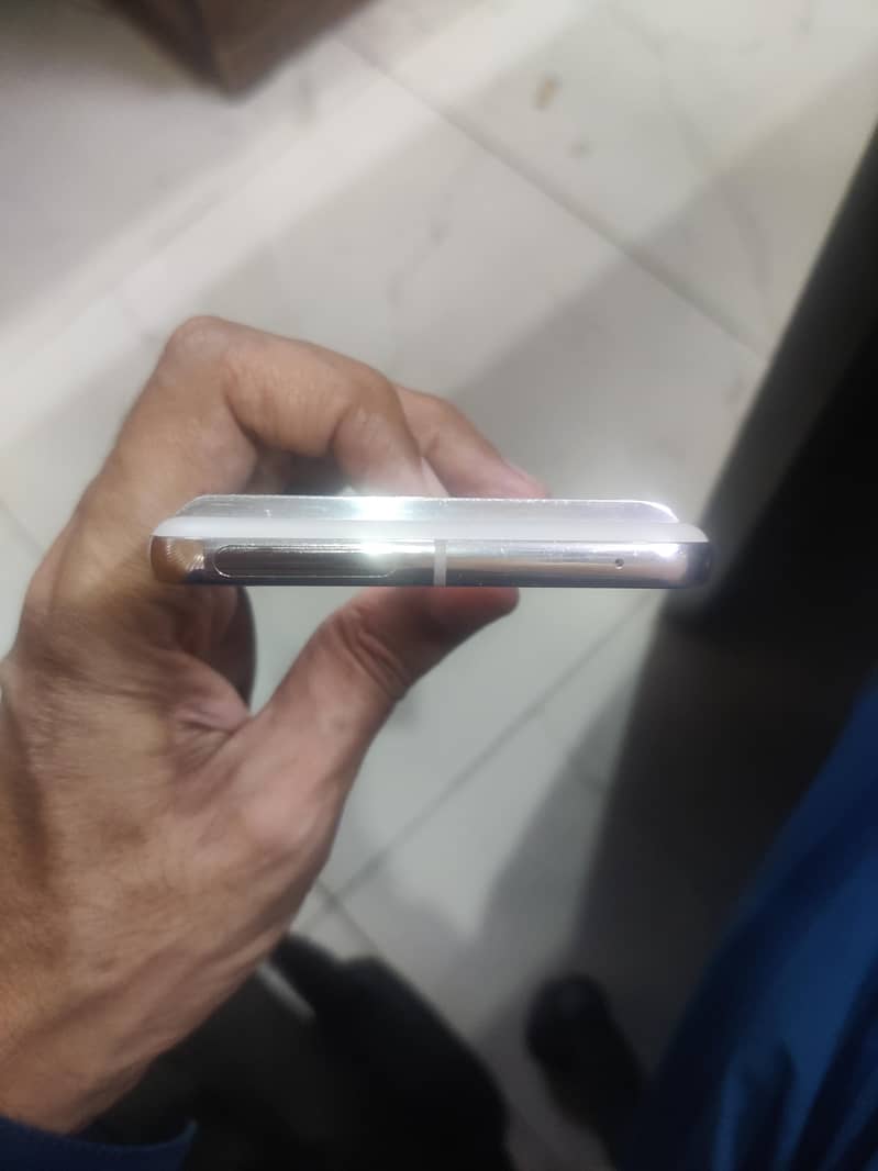 Google Pixel 8 Pro 5
