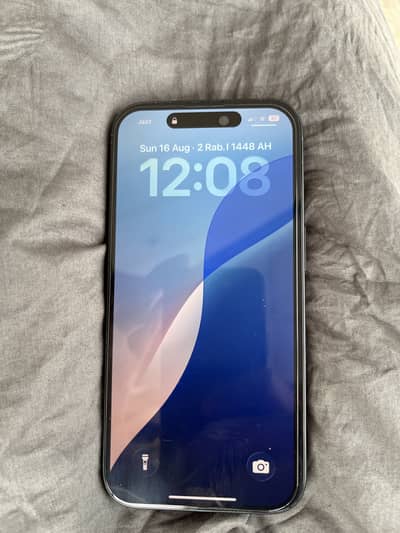 Apple iPhone 16
