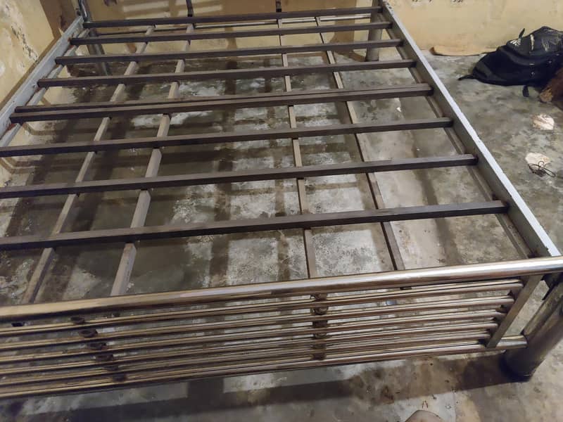 bed + mattres 1
