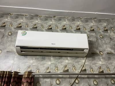 Gree AC 1.5 ton Model: GS 18LM4