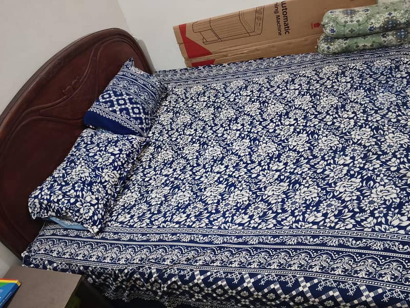 DOUBLE BED 0
