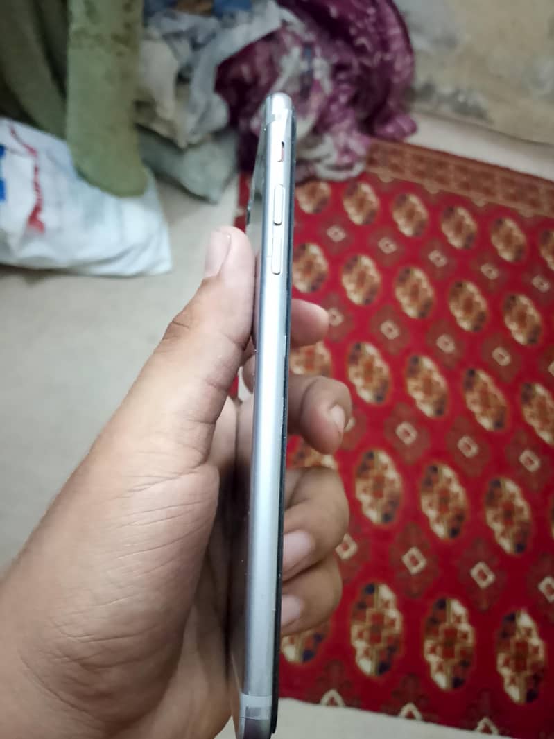 Apple iPhone 6 Plus 2
