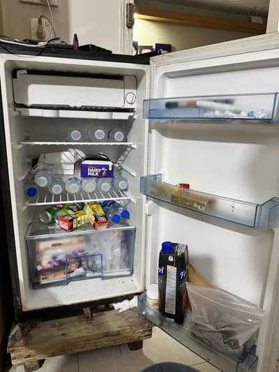 Panatron Defrost Refrigerator 59 L