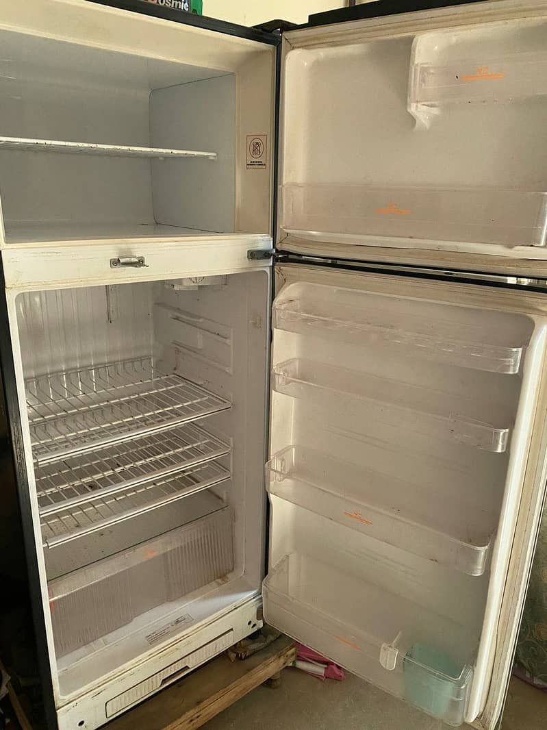 Singer Fridge 3