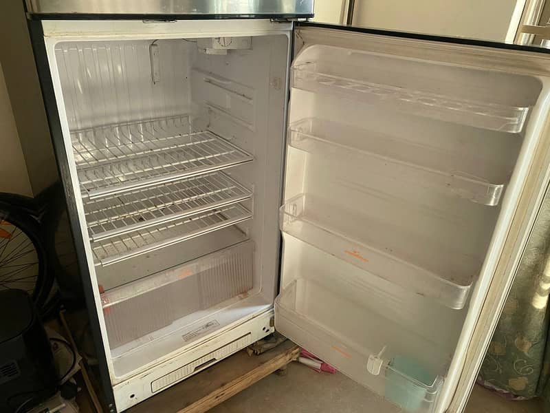 Singer Fridge 5