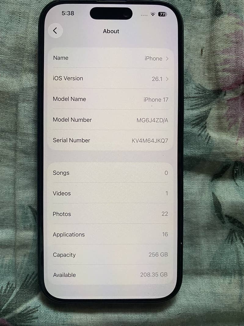 Apple iPhone 17 4